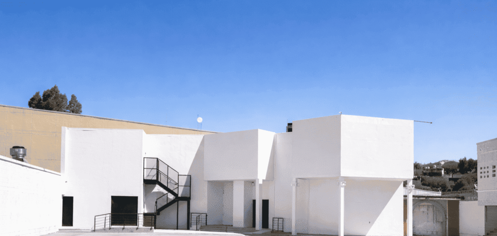 Local grande comercial en renta en el centro de Tula de Allende, Hidalgo.